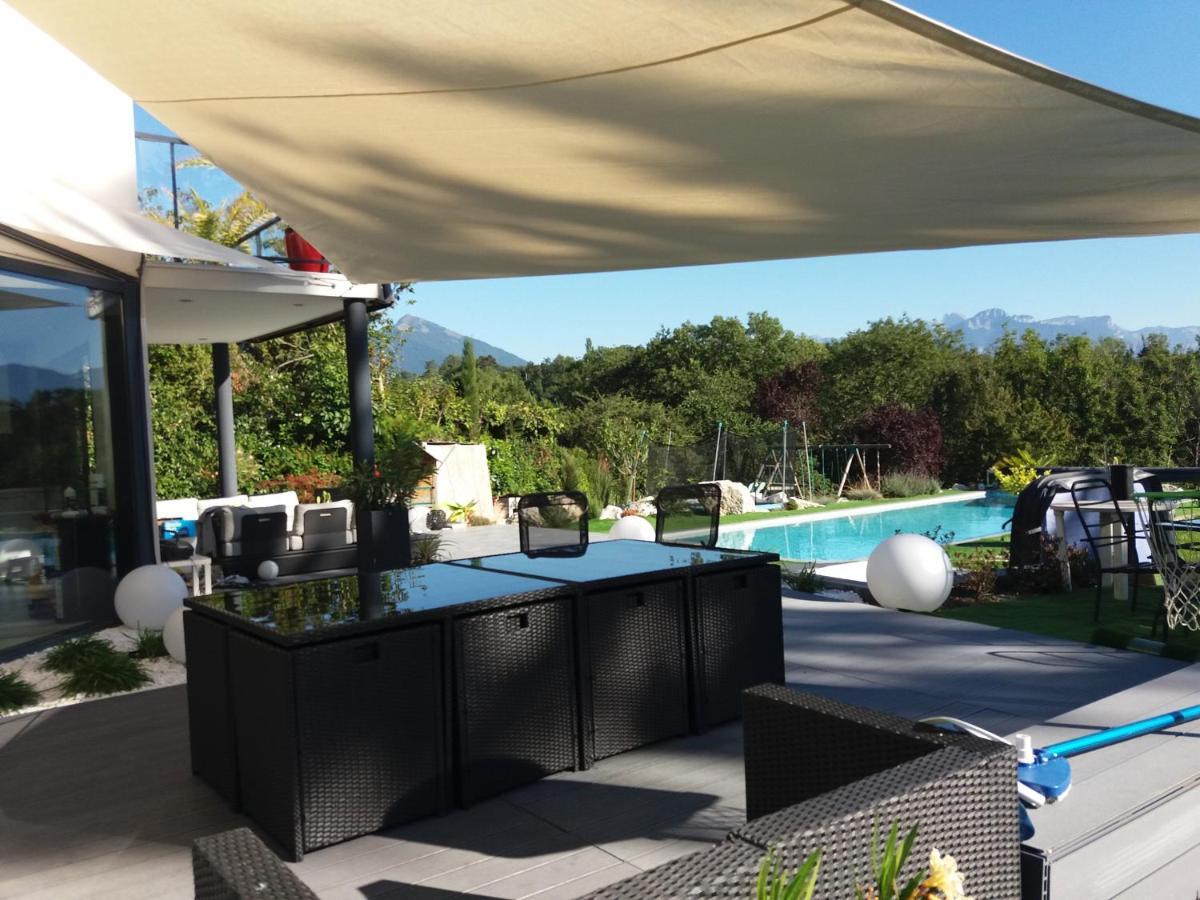 Chambres, Cuisine, Piscine, Spa, Billards, Airhockey, Nature Fillinges Exterior foto